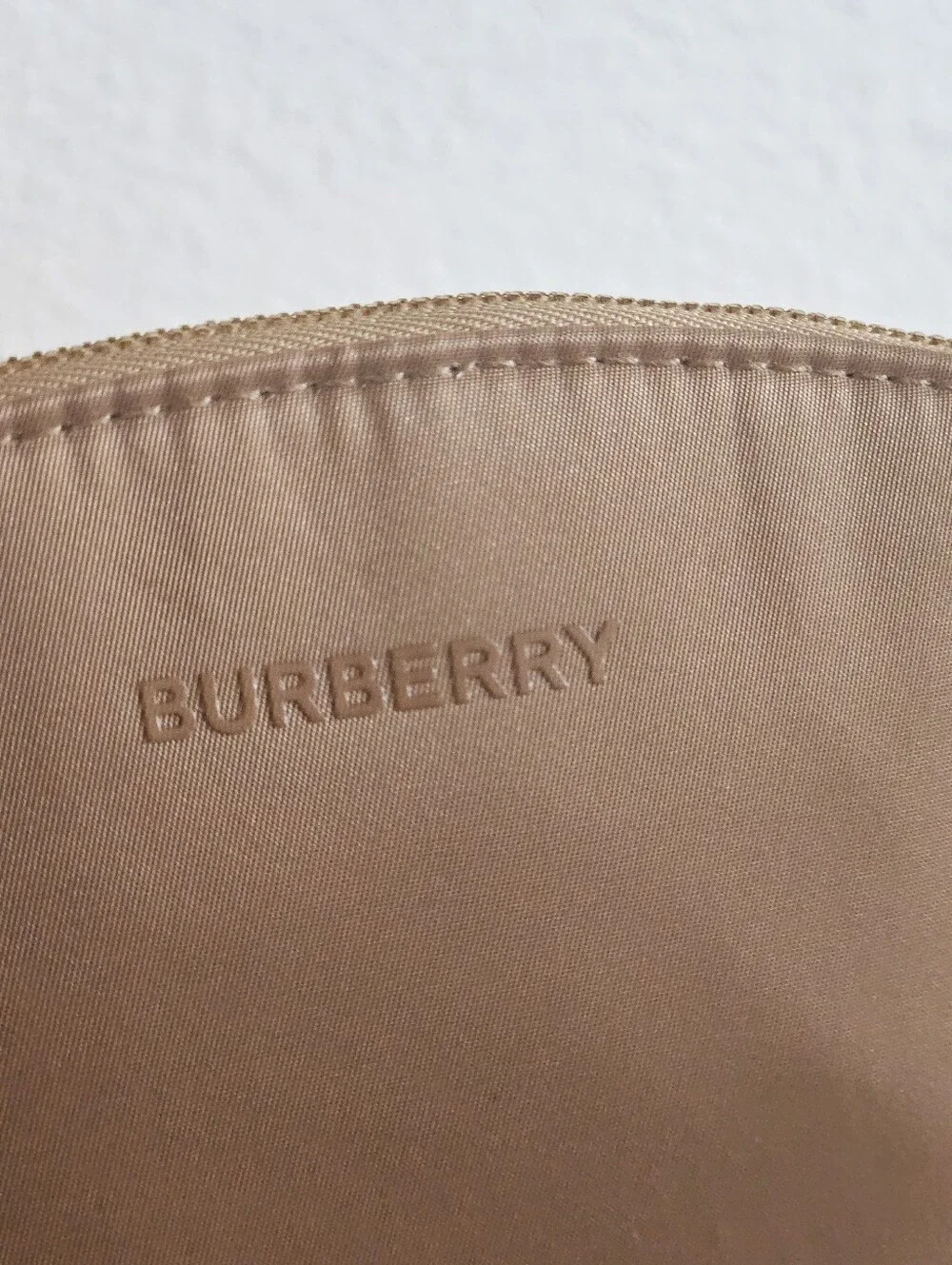 Burberry Tan Clutch with Bronze Crosbody Chain Added NWOT - Picture 14 of 14